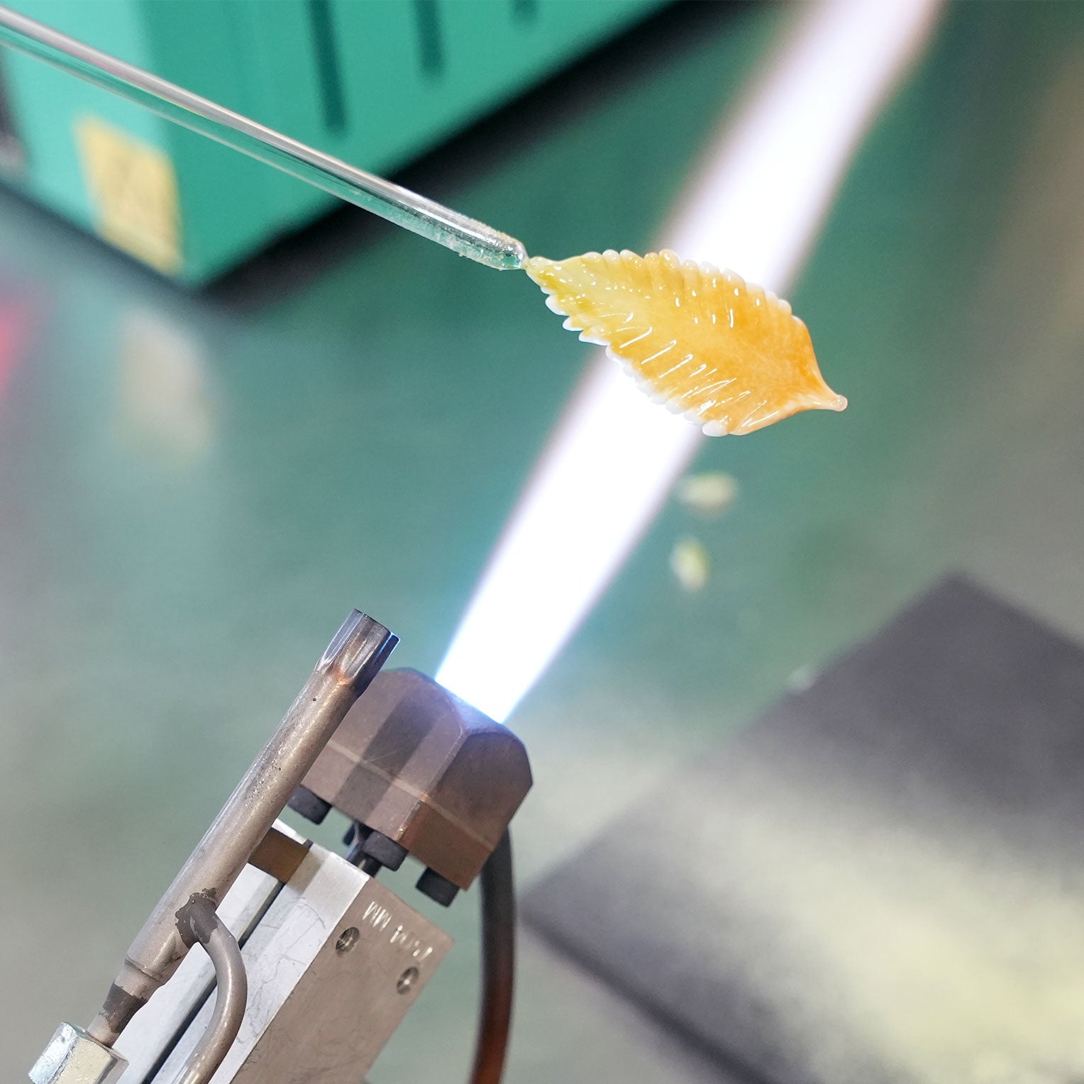 Laura Quinn - Advanced Lampworking with Bullseye Glass: Colour, Texture & Structure - 4th, 11th, 18th, 25th February 2026