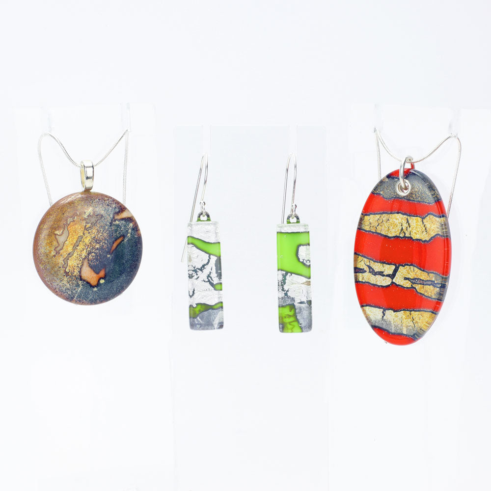 Artist Course - Claire Hall - Silver Reactions in Glass Jewellery