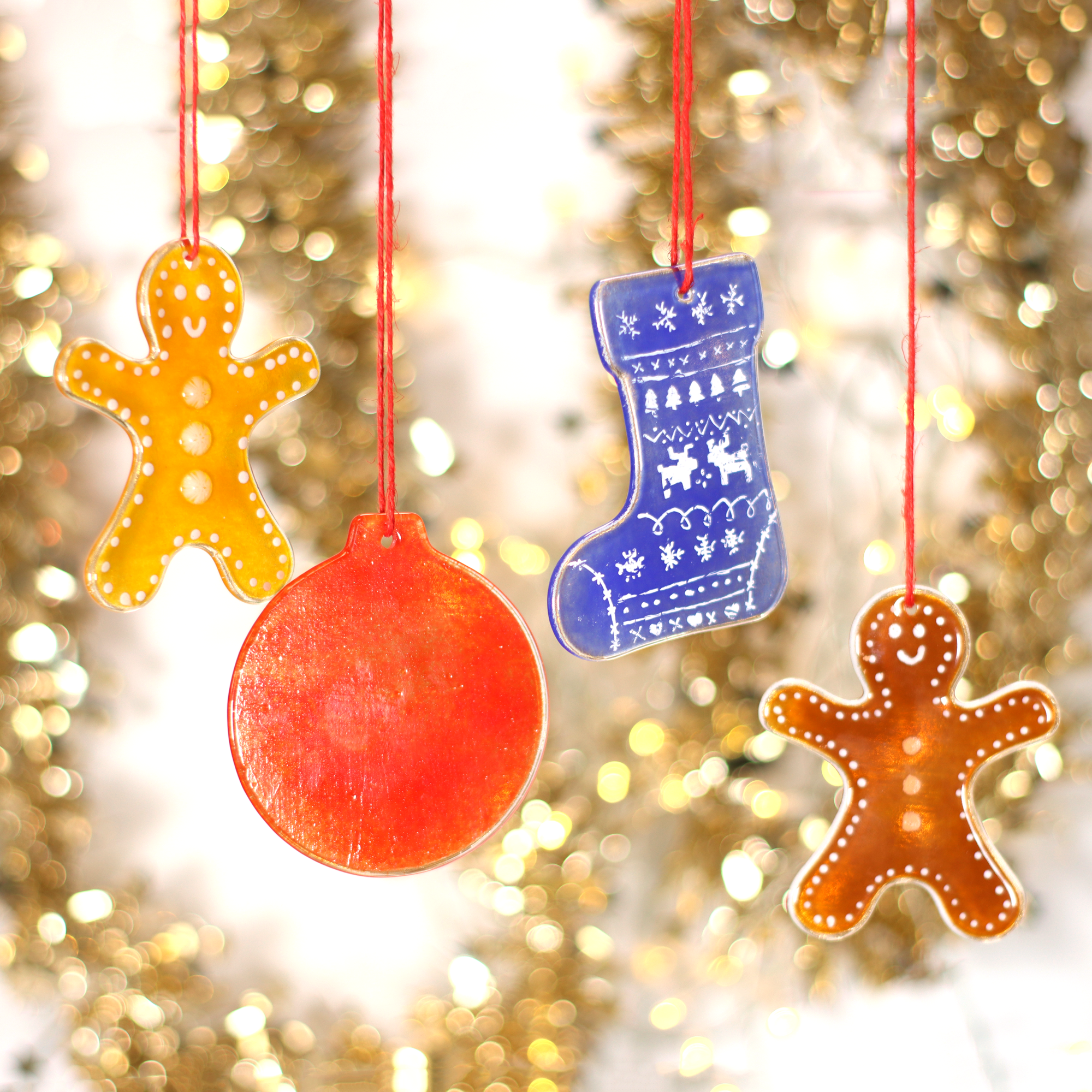 Taster Sessions: Glass Christmas Decorations - Tuesday 2nd December 2025
